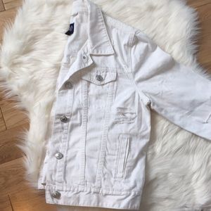 Gap white distressed oversized denim jacket.